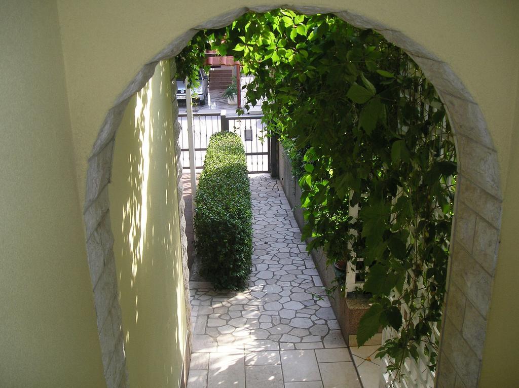 Family Apartments Ankica Crikvenica Room photo